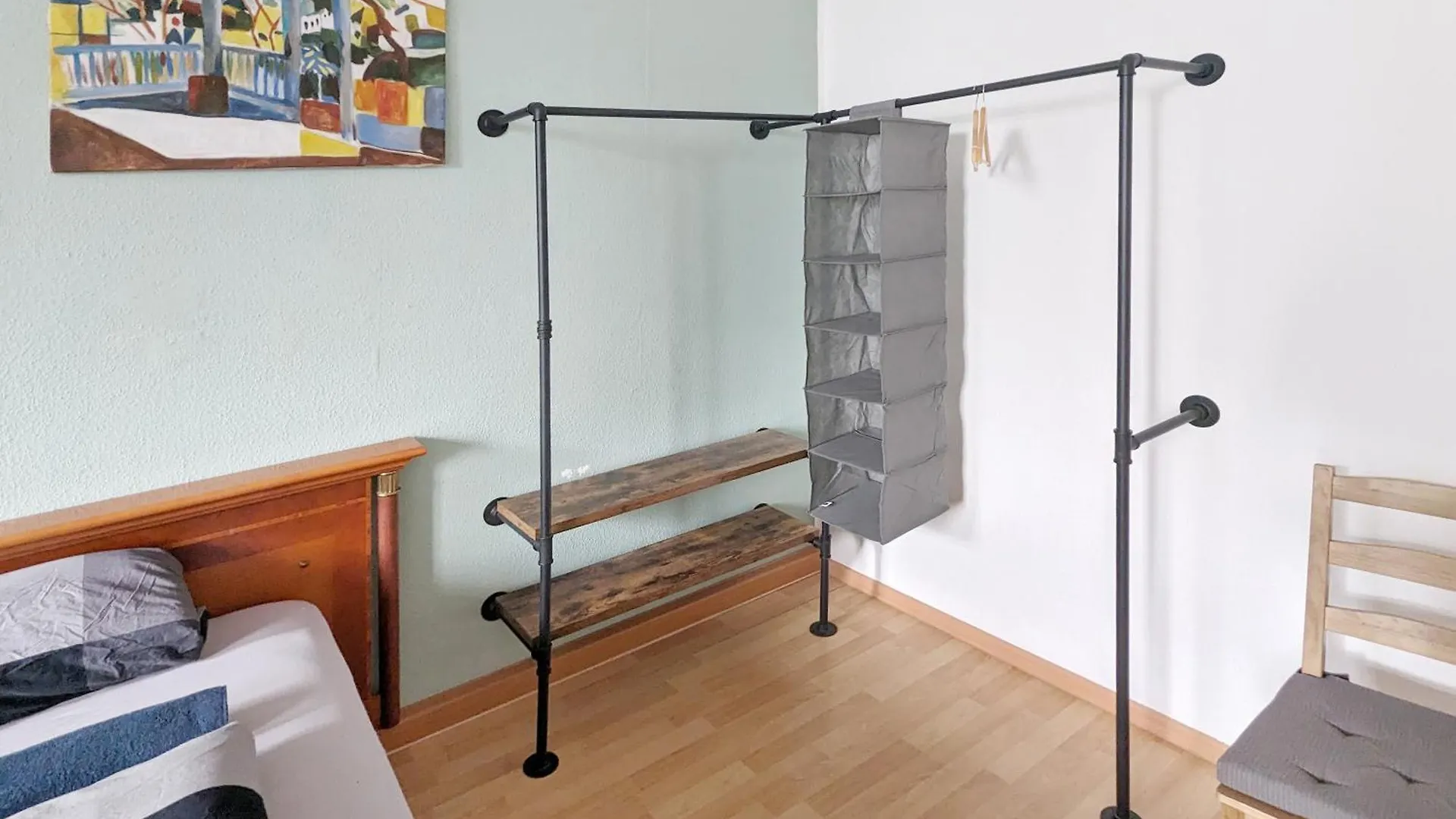 Monteurdreams-De Zentrale, Grosse 5Z Wohnung, 2 Baeder, Kueche Leipzig 0*,  Germany